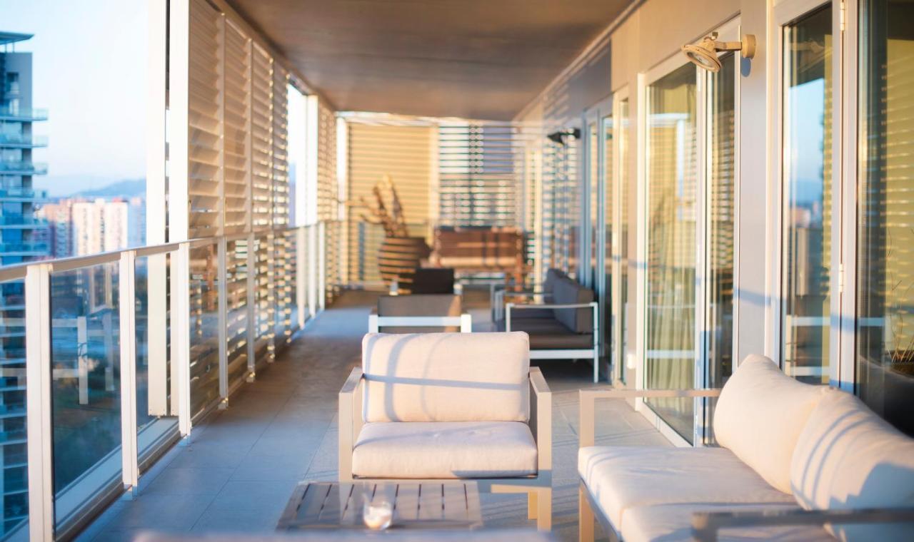 You Stylish Beach Apartments Barcelona Room photo