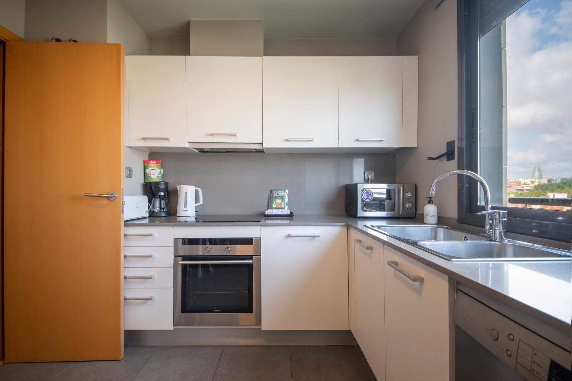 You Stylish Beach Apartments Barcelona Room photo
